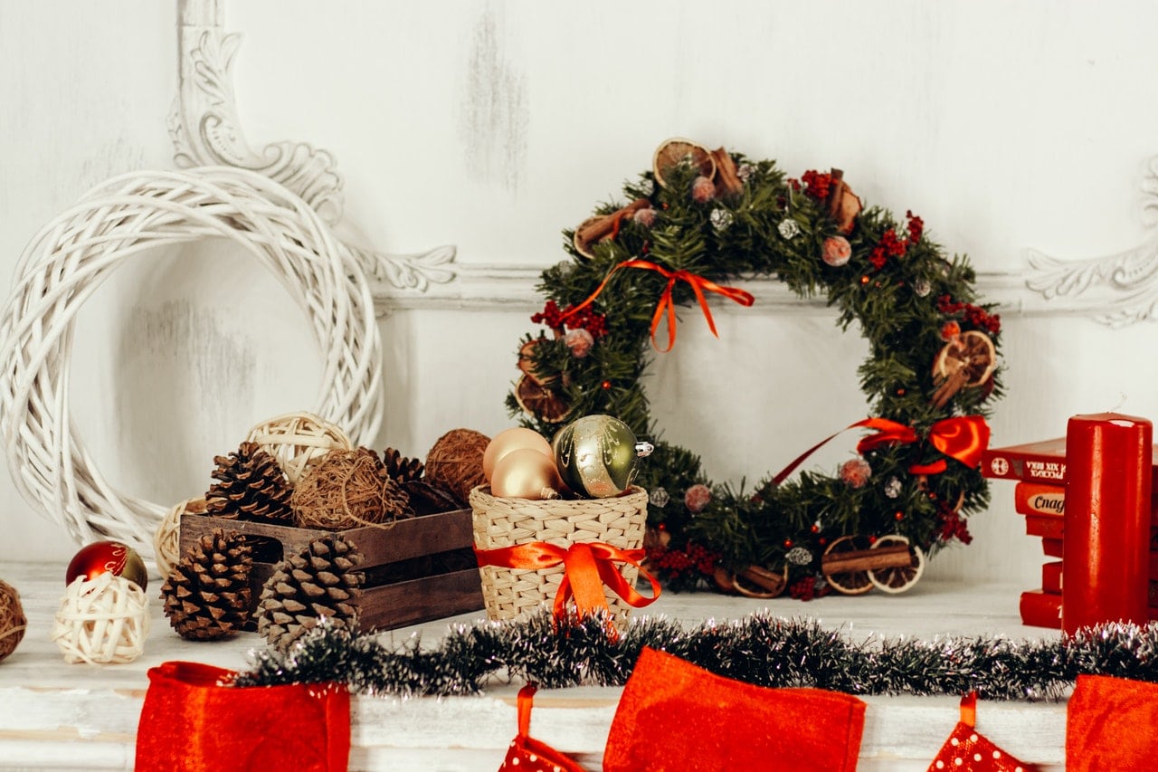 Share to Buy's top 10 ways to enjoy Christmas at home