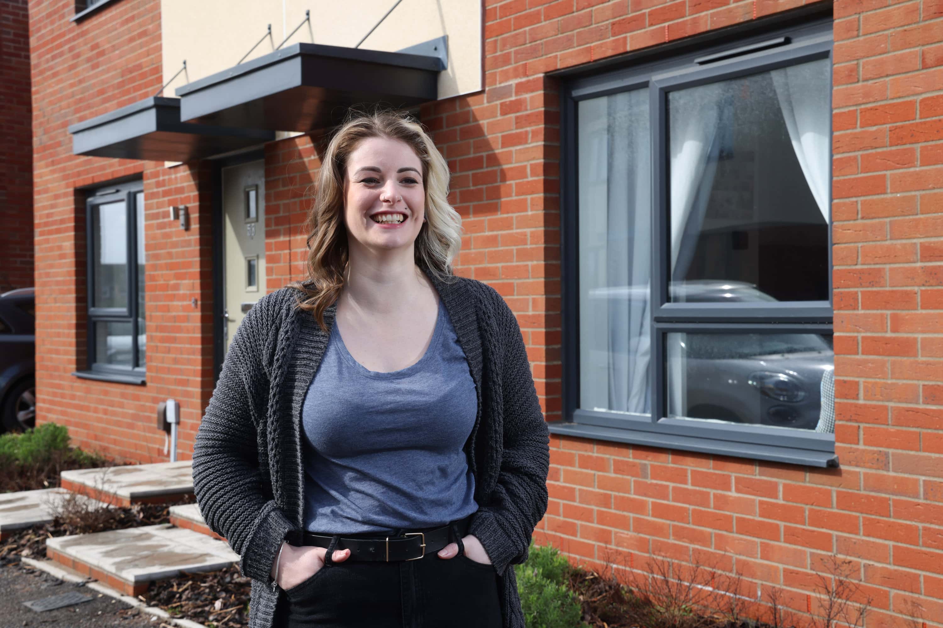 Image of first time buyer Rebecca at the Foxglove Meadows development by Abri Homes - available to purchase through Shared Ownership!