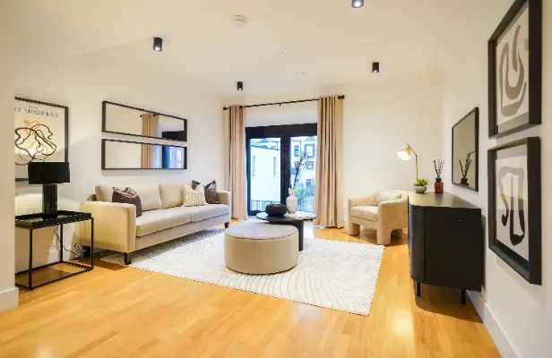 PFP Mansion House 16/02