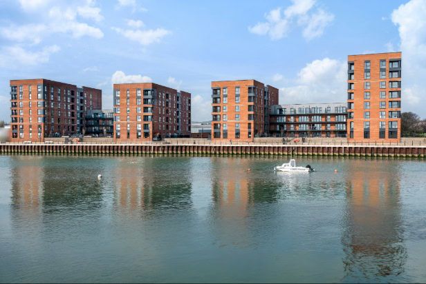 Hyde_Kingston_Wharf